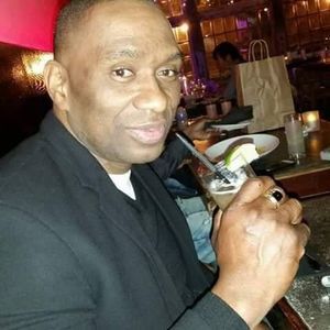 Meet your Posher, Ambrose